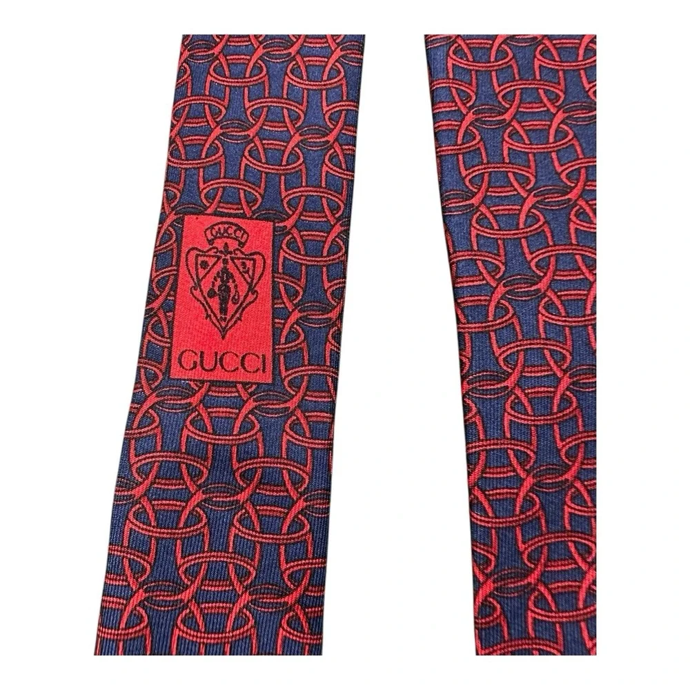 GUCCI VTG Blue Red Geometric Pure Silk AOP Tie‎ 3.75 Inch Width
